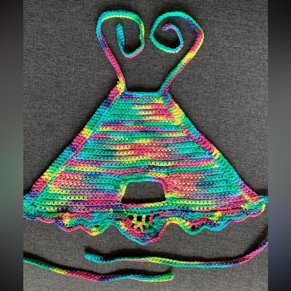 Crochet Crop Top - Picture 1 of 7
